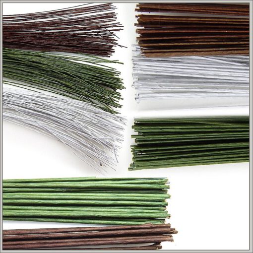 Der grün ummantelte Deko-Draht ist zum Basteln vielseitig verwendbar.Der Blumen-Stieldraht wird in der Floristk für die Anfertigung der Blumendeko benutzt.